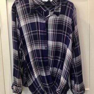 Reitmans plaid blouse. 3x